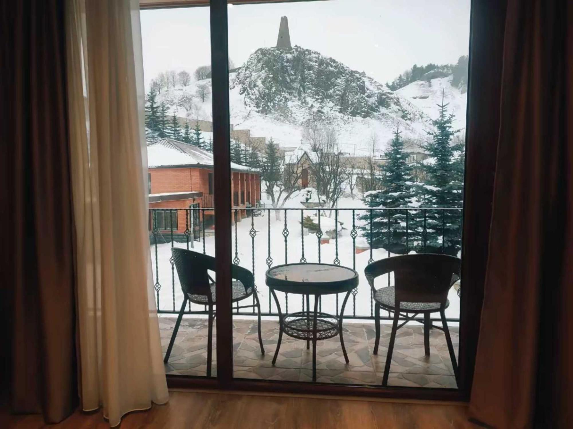 Vardisubani Villa Stepantsminda Exterior photo