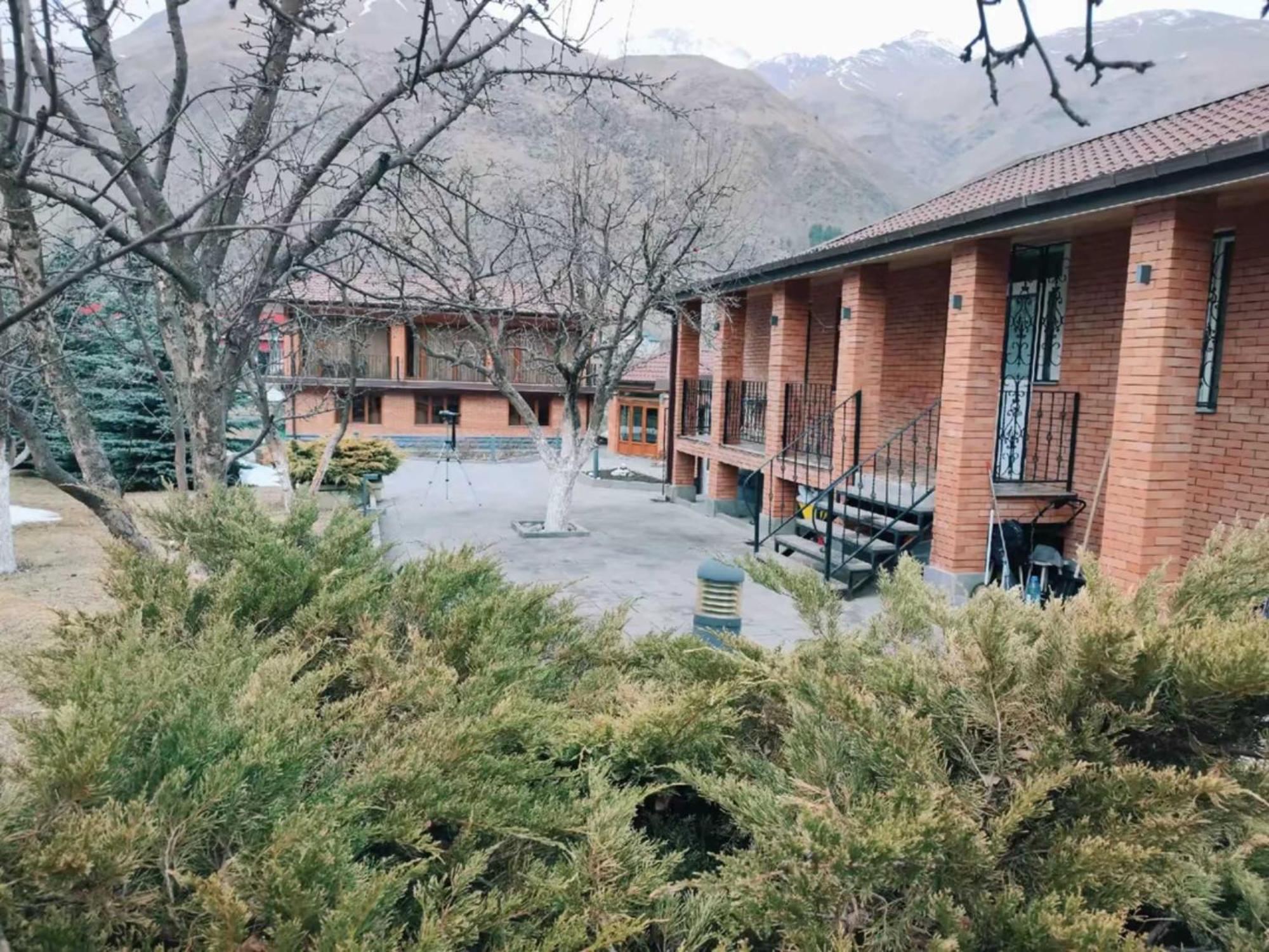 Vardisubani Villa Stepantsminda Exterior photo